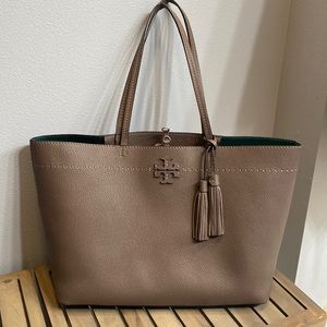 Tory Burch Mcgraw Tote Bag in gray